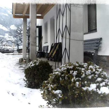 Birgla Apartment *