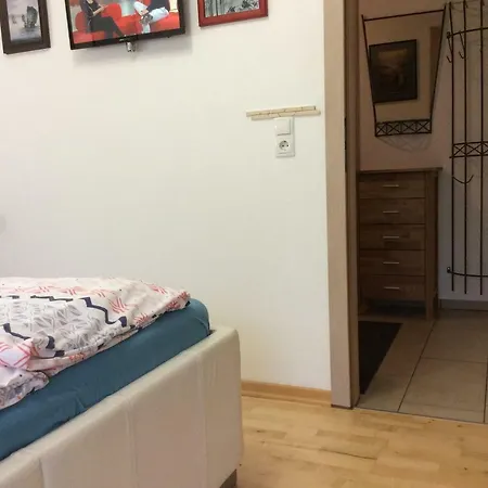 Birgla Apartment *