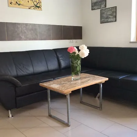 شقة Birgla